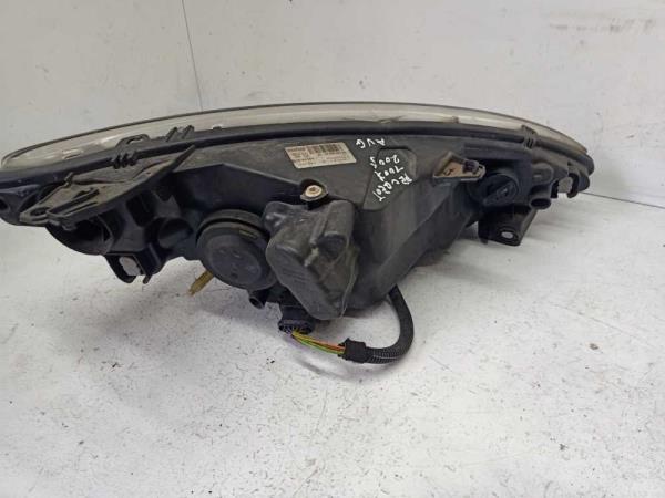 PHARE GAUCHE PEUGEOT - Vue 2